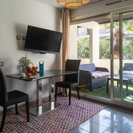 Apartament Sweett - Maison Blanche