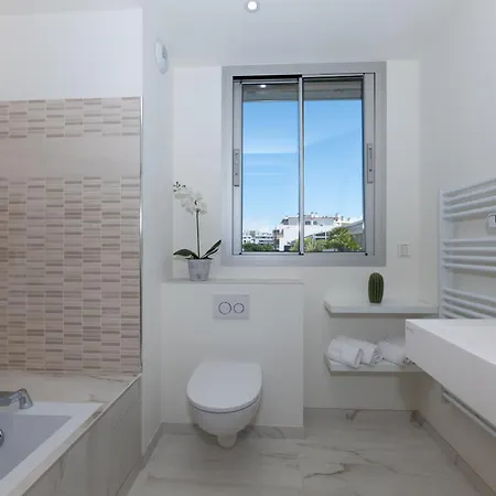 Sweett - Maison Blanche Apartman *