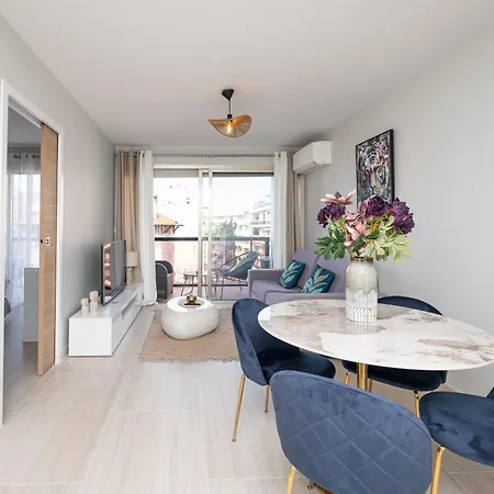 Apartman Sweett - Maison Blanche *