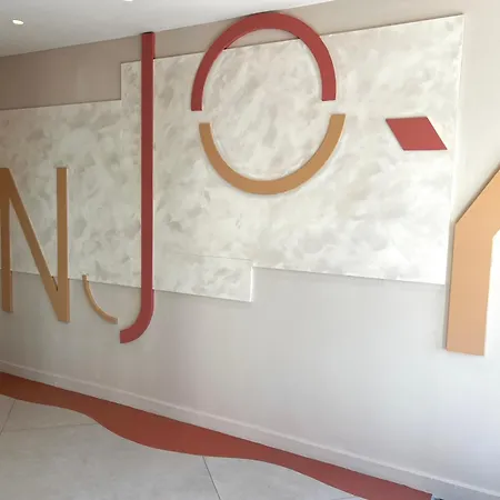 아파트 Sweett - Maison Blanche 주앙레핑